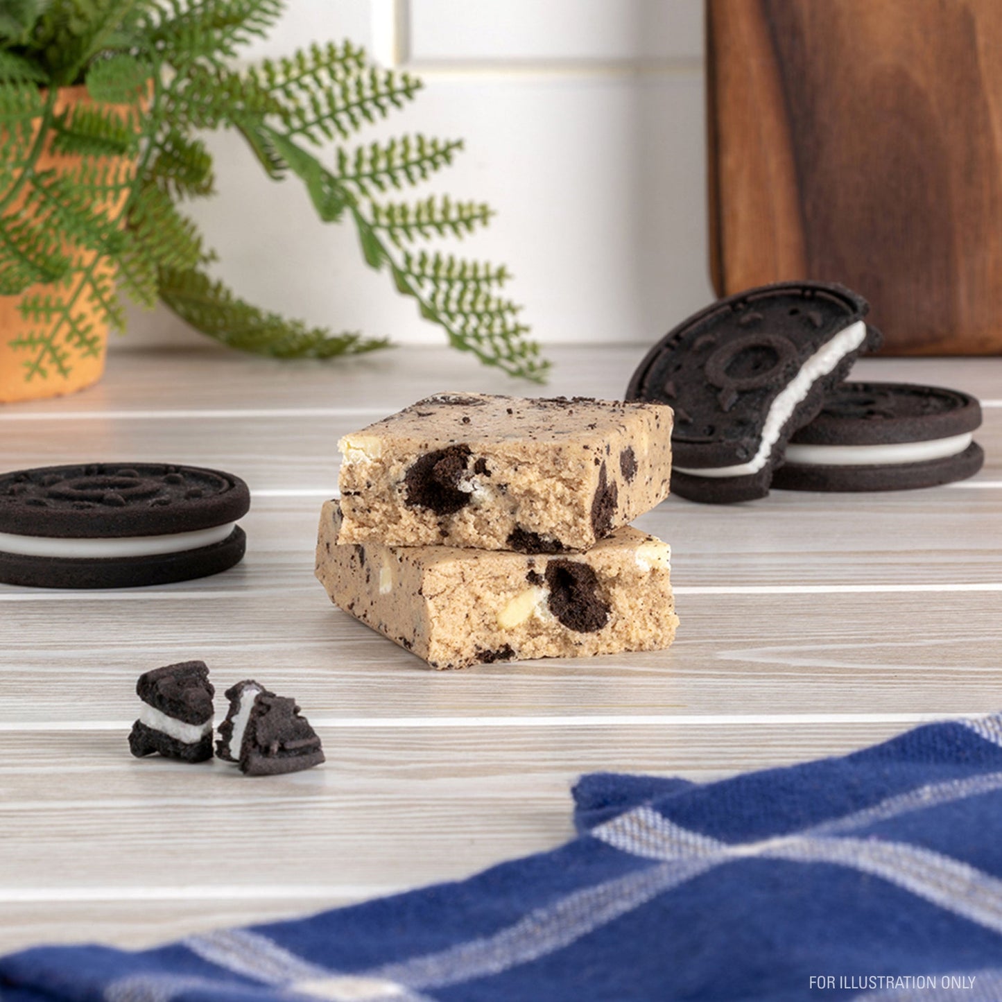 cookies-and-cream-protein-bars-m4 15807_QN_USA_ProteinBar_CAC_InterimAssetUpdate_Digital_Tabletop1.jpg