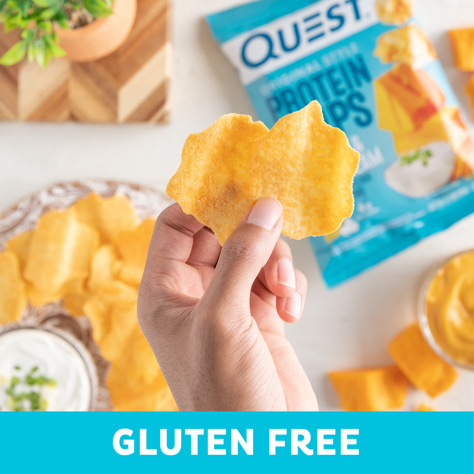 cheddar-and-sour-cream-original-style-protein-chips-w5 qst-000296_cheddar-_-sour-cream-original-style-protein-chips_7.2.png