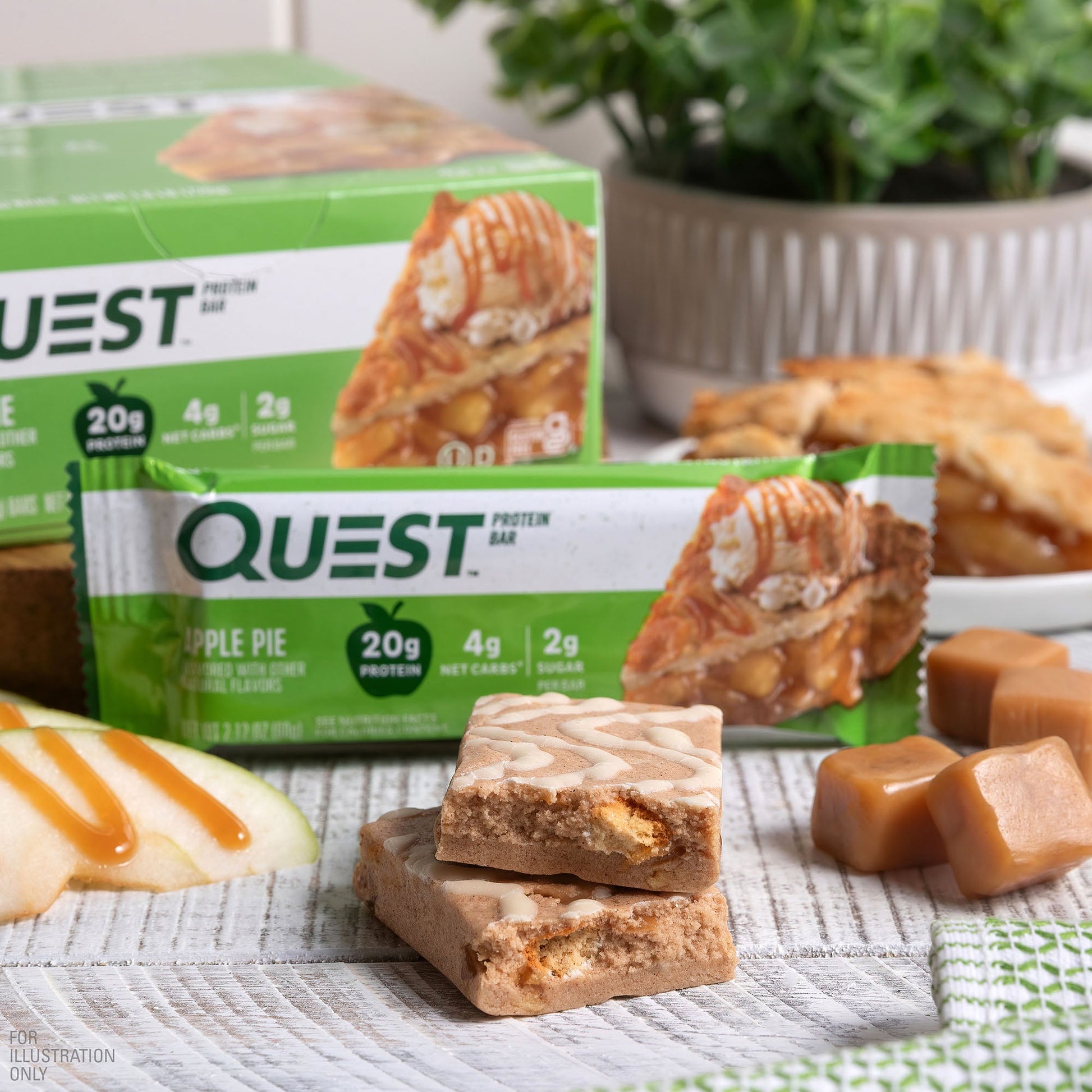 apple-pie-protein-bars-c7 qst-000647-apple-pie-protein-bars_4.jpg
